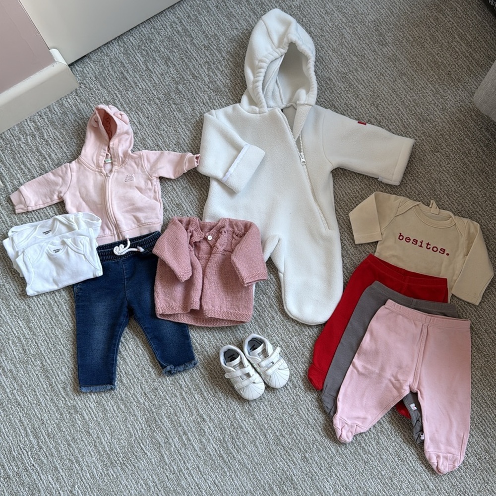 0-3 mos Girl Bundle: Benetton, Widgeo , Cat & Jack, Gerber, Baby Soy, Adidas